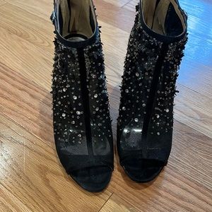Badgley Mischka Black Heeled Booties